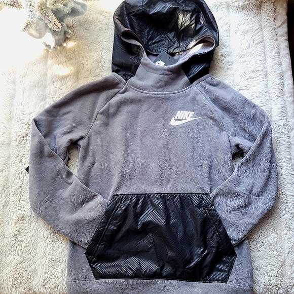 🏈NWT🏈 NIKE BOYS PULLOVER HOODIE - Picture 6 of 8